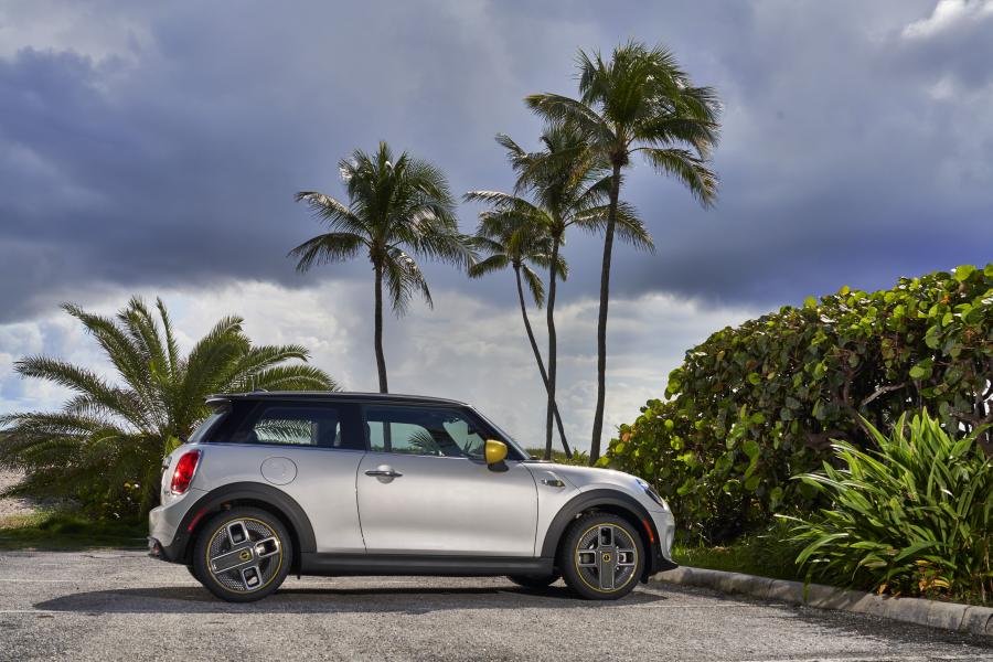  Mini Cooper SE (F56) 2020 года  (NA) (фото 153 из 342)